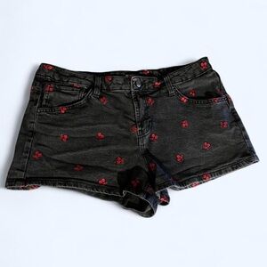 Wild Fable Black Cherry Embroidered Denim Shorts Size 12